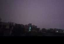 मौसम ने ली करवट, सुबह से बारिश से बढ़ी ठंड