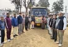 कठूमर से अपना घर सेवा आश्रम के लिए 60 सदस्यीय दल रवाना