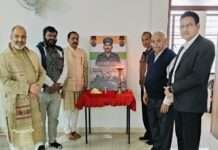 “होते हैं बलिदान कई, पर योद्धा कभी नहीं मरते” – कवि योगेंद्र शर्मा