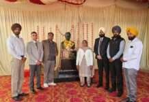 शहीद सूबेदार प्रताप सिंह की प्रतिमा का अनावरण