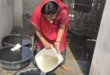 कुंवारिया बस स्टैंड क्षेत्र में नलों से आया दूषित व बदबूदार पानी, ग्रामीणों में रोष