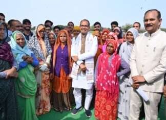 शिवराज सिंह चौहान ने जयपुर में कृषि अनुसंधान गतिविधियों का किया अवलोकन