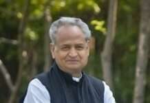 भाजपा सरकार के ‘इंतजारशास्त्र’ की भेंट चढ़ रहा राजस्थान का भविष्य: गहलोत