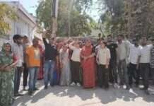 पुरोहितों की ढाणी में सड़क चौड़ाईकरण पर विवाद, ग्रामीणों ने नोटिस लौटा दिए