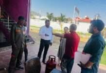 अवैध गैस रिफिलिंग पर रसद विभाग की बड़ी कार्रवाई, 35 सिलेंडर जब्त