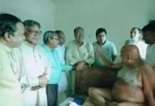 मुनिपुंगव सुधासागर महाराज के दर्शन कर सुखोदय सुथड़ा तीर्थ की प्रबंध समिति ने की चर्चा