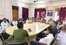 ई-मित्र केंद्रों का औचक निरीक्षण, व्यवस्थाओं में सुधार के निर्देश