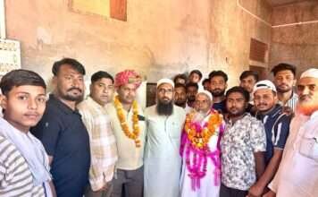 मुस्लिम समाज की वार्षिक बैठक बिलाल मदरसे में आयोजित