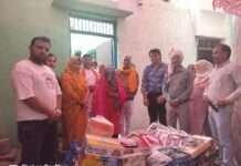 अनाथ बच्ची के विवाह में जुटे समाजसेवी