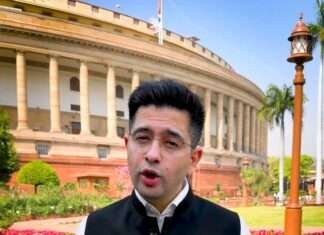 आम आदमी के मुद्दे उठाने वाला चढ़ढ़ा केजरीवाल को पसंद नहीं, राज्यसभा में कतरे पर