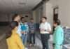 जिला कलक्टर ने मेडिकल कॉलेज व जेएलएन अस्पताल का किया निरीक्षण