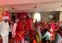 उपला देवरा में भागवत कथा के तीसरे दिन उमड़ी श्रद्धालुओं की भीड़