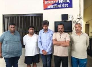 अजमेर पुलिस का ‘डबल धमाका’: जुए की फड़ पर छापा, नशे के सौदागर भी चढ़े हत्थे