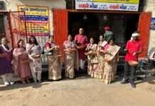 अभिलाषा वुमेन वेलफेयर सोसाइटी ने एम आई रोड पर प्याऊ लगाई – 101 परिंडे भी बांटे