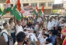 सचिन पायलट पर टिप्पणी का विरोध: अजमेर में भाजपा प्रभारी का पुतला दहन