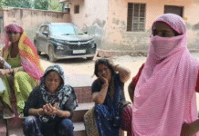गाय को लेकर विवाद में दो पक्षों में पथराव, दो महिलाएं घायल