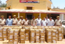 कामां क्षेत्र में पुलिस की बड़ी कार्रवाई: चोरी के 464 लैपटॉप बरामद