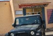 सड़क पर स्टंट करने वाला युवक गिरफ्तार, महिंद्रा थार जब्त