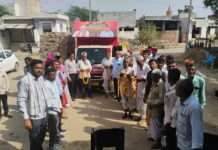 विकास रथ अभियान में उमड़ा जनसैलाब
