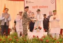 केन्द्रीय गृह मंत्री अमित शाह पहुंचे बीकानेर की सांचू पोस्ट, जवानों से की मुलाकात