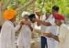 तपती गर्मी में पक्षियों के बने हमदर्द, भैरू बाबा मंदिर में लगाए 11 परिंडे