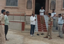 तीनों सती माता मंदिर चोरी प्रकरण में डिप्टी ने किया घटनास्थल का निरीक्षण