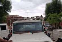 यातायात पुलिसकर्मी से मारपीट के मामले में दो आरोपी गिरफ्तार