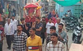श्री चारभुजानाथ का सात दिवसीय महोत्सव हरिनाम संकीर्तन