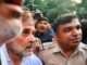 राहुल गांधी गिरफ्तार, पीएम आवास मार्च पर बवाल, कांग्रेस सांसद हिरासत में