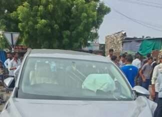 खंडेल चौराहे पर भीषण सड़क हादसा, दो कारों की भिड़ंत में एक की मौत, दो गंभीर घायल