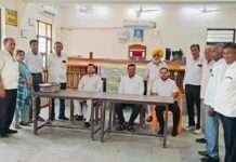 कठूमर में विशेष लोक अदालत आयोजित, एनआई एक्ट के 3 मामलों का निस्तारण