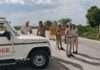 NH-58 पर पादूकलां पुलिस की सख्ती, नाकाबंदी में यातायात नियम तोड़ने वालों पर कार्रवाई