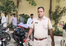 खेत पर कृषि करते समय किसान अचेत, चिकित्सकों ने मृत घोषित किया
