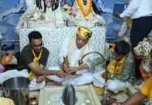 श्रावण के पहले सोमवार देवस्थान मंत्री जोराराम कुमावत ने किया रुद्राभिषेक